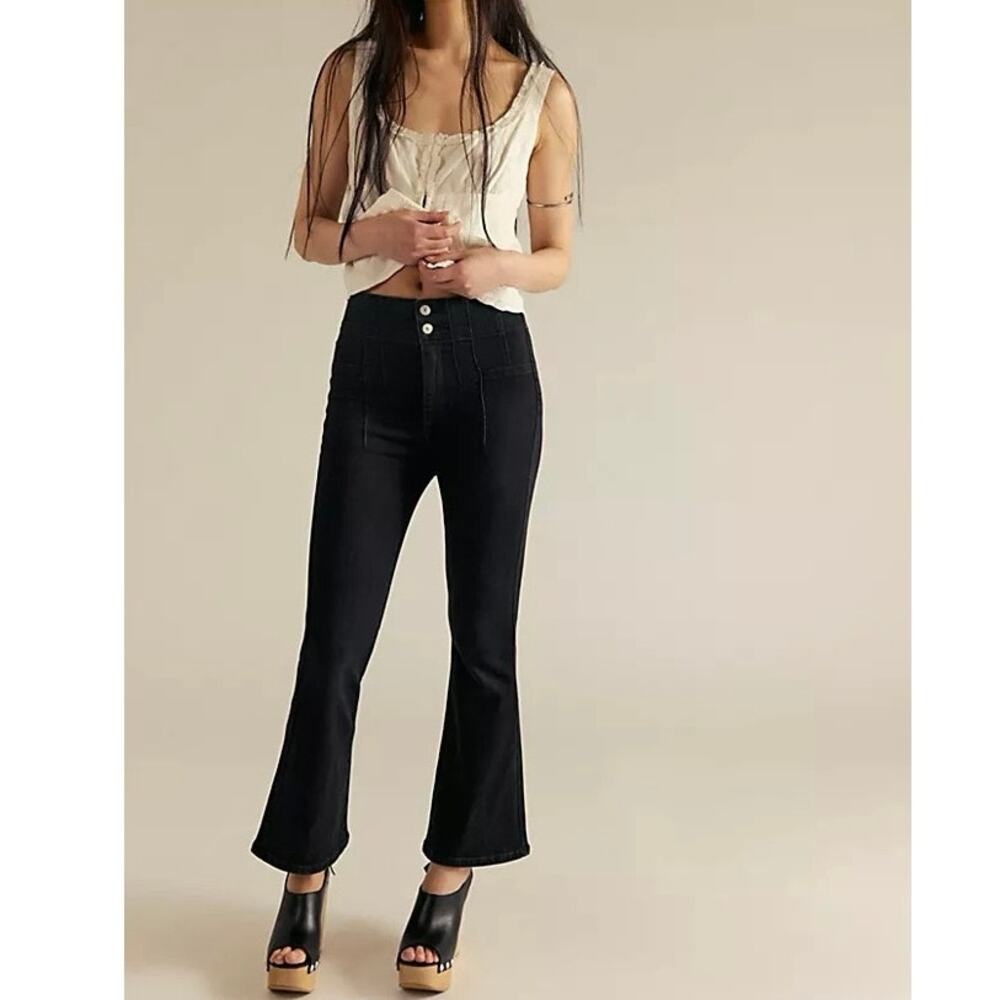 Free People We The Free Jayde Crop Flare High Waisted Jeans Black Size 29